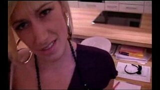 Сука №1 Трахается в Черном Платье