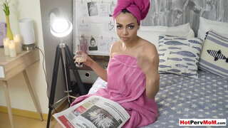 Veliki sisu latino kuguar mama jahanje na nju pastorke kurac