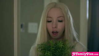 Mah insatiable ngora petite stepsister bisa teu eureun maturbating nu slut