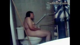 Vette BBW Tiener Ex GF cumming in de douche met een verborgen cam
